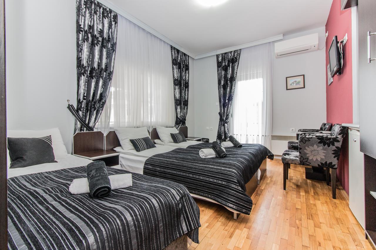 Villa Dudan Lakeview Охрид Екстер'єр фото