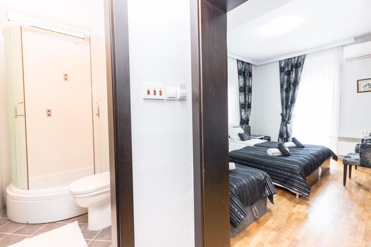 Villa Dudan Lakeview Охрид Екстер'єр фото