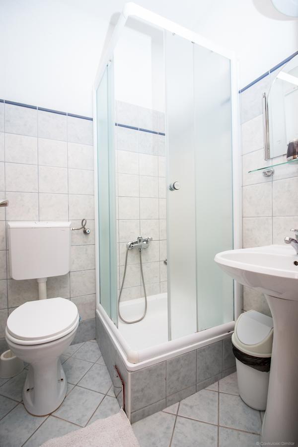 Villa Dudan Lakeview Охрид Екстер'єр фото